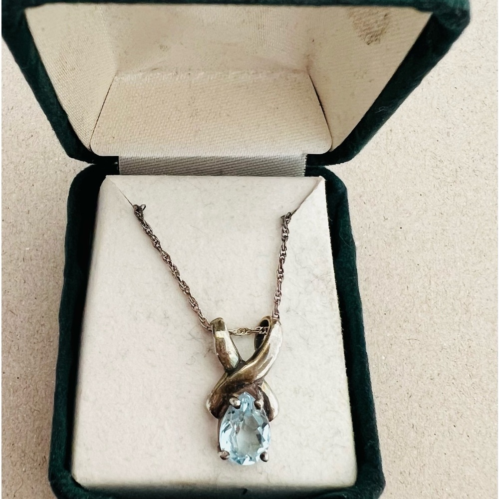 Blue topaz silver pendant & necklace, stamped .925, NIB Ret. $25